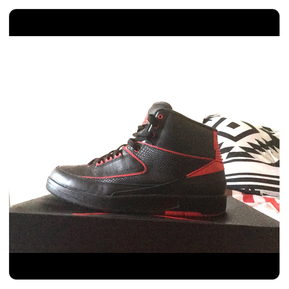 Air Jordan 2 "Alternate 87"